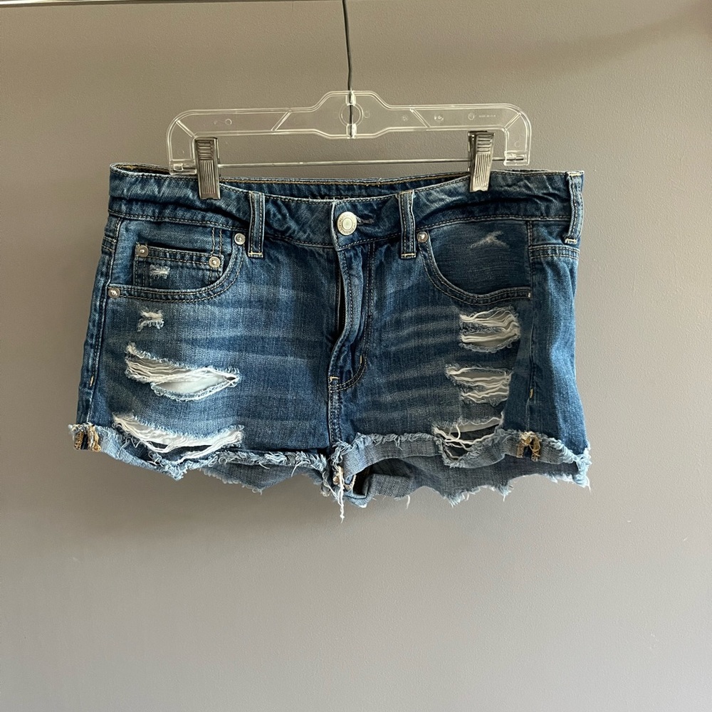 American Eagle size 6 denim shorts